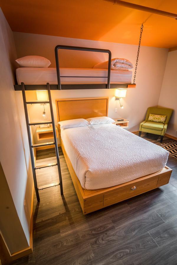 Adventure Hotel Нельсон Екстер'єр фото